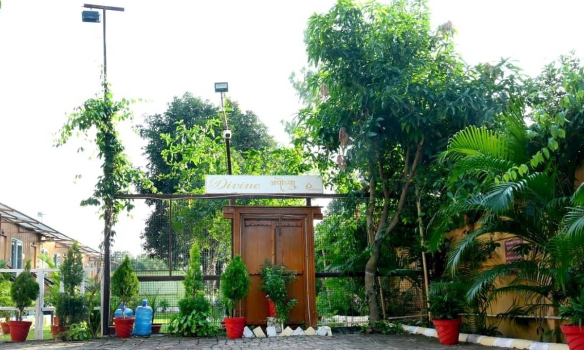 Faizabad Hotel | Hotel Divine Ayodhya