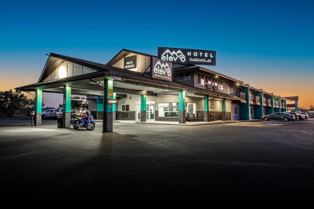 Flagstaff Hotel | Hotel Elev8 Flagstaff, Trademark Collection by Wyndham