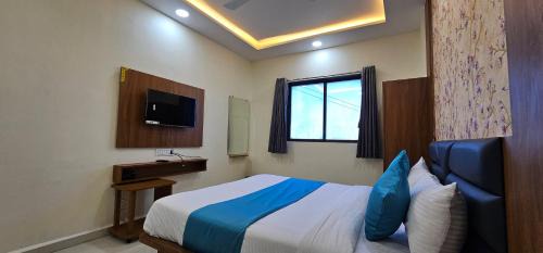 GIDC Hotel | Hotel Empire