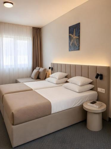 Maini Hotel | Hotel Fineso