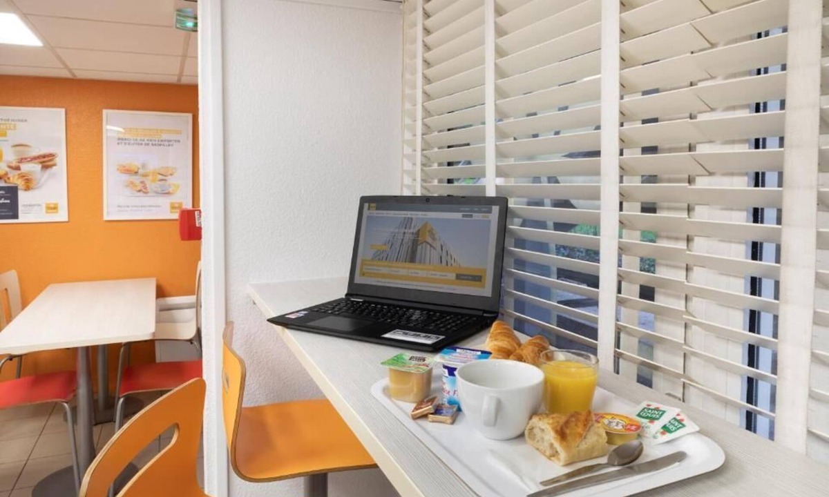 Fleury-Merogis Hotel | HOTEL FLEURY EX PREMEIRE CLASSE
