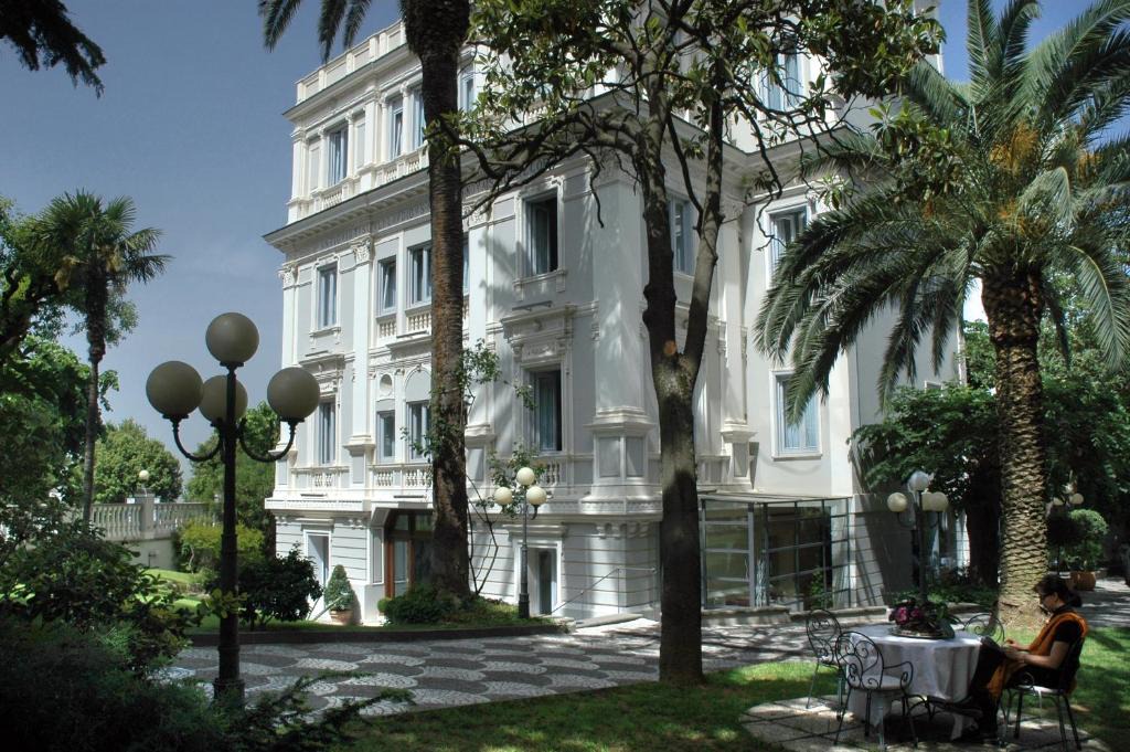 Frascati Hotel | Hotel Flora