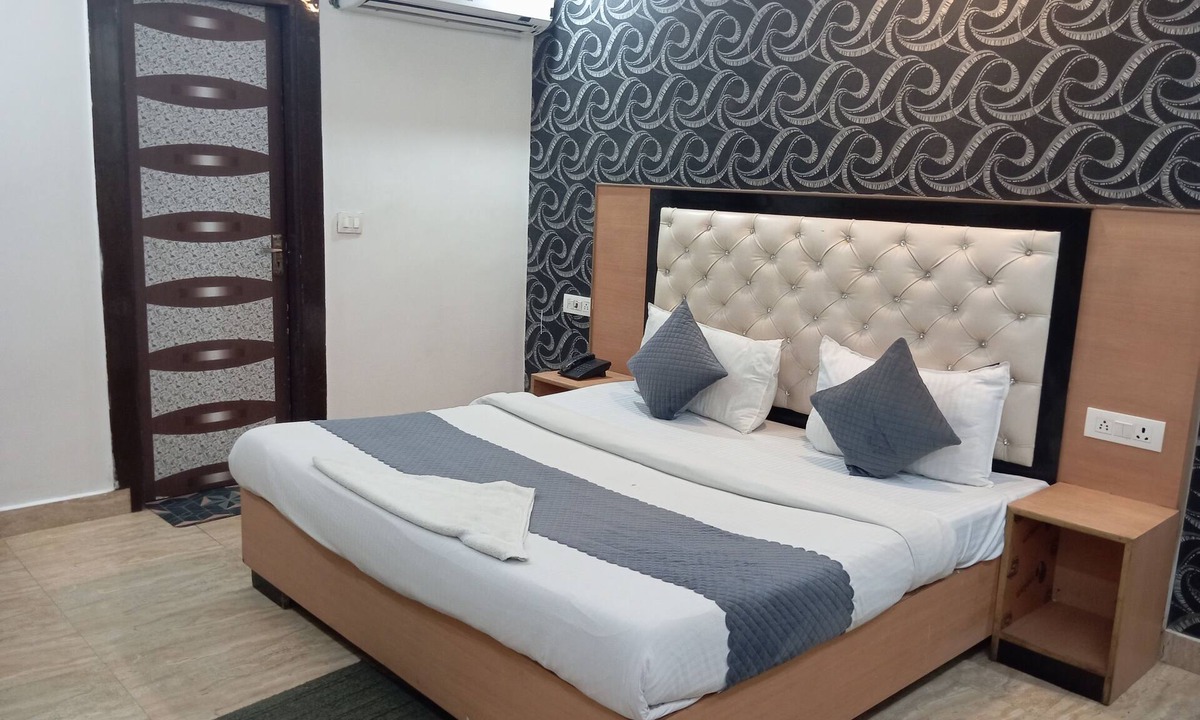 Noida Hotel | Hotel Future Inn
