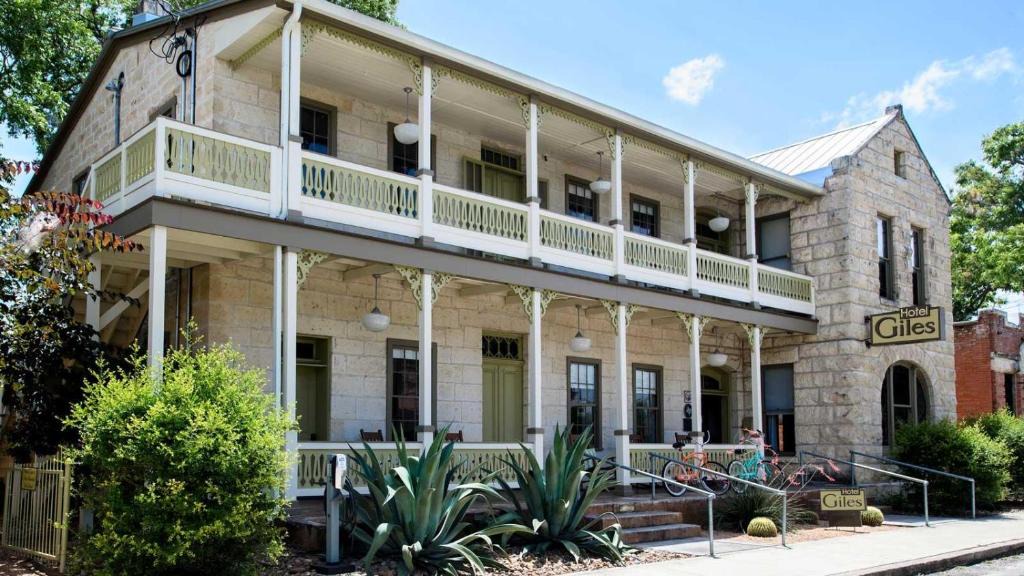 Comfort Hotel | Hotel Giles