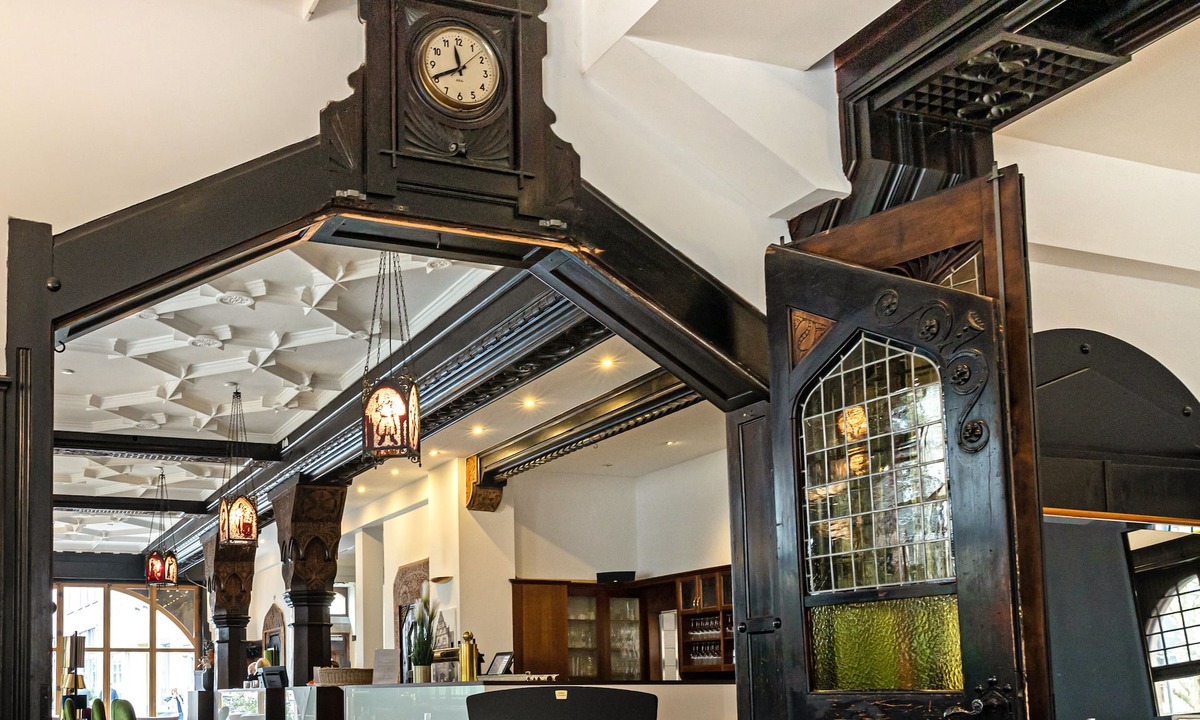 Altstadt Hotel | Hotel Graf Zeppelin