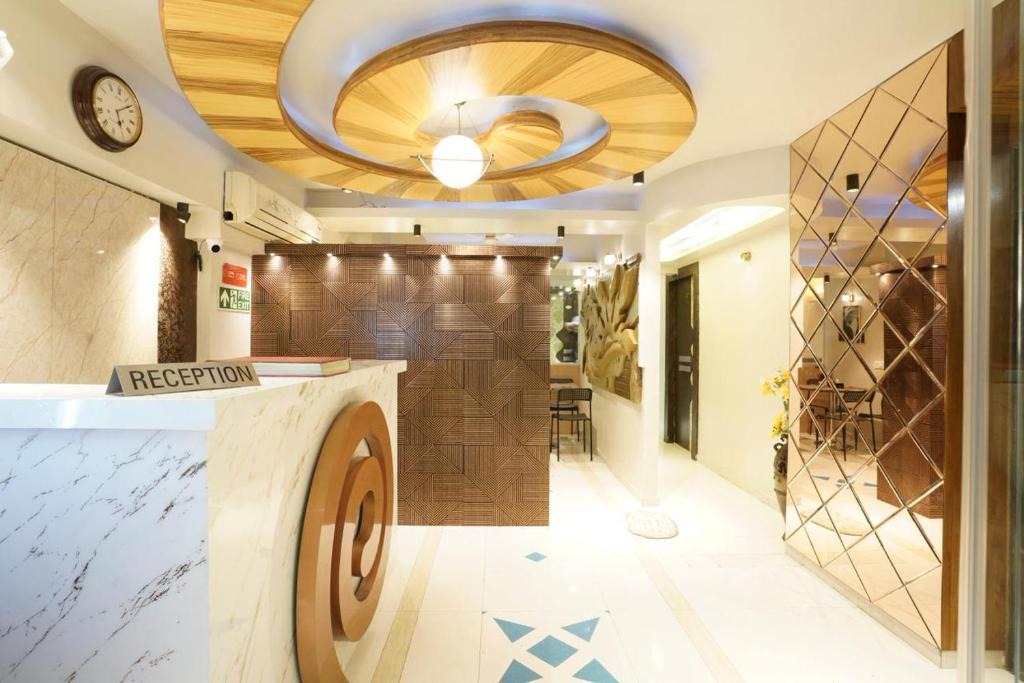 Jogeshwari West Hotel | Hotel Grand Corp Inn, Near Nesco Exhibition Center