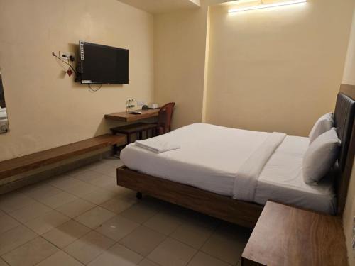 Royapettah Hotel | Hotel GT Galaxy