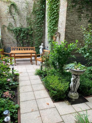 West Berlin Centre House | Hotel Gunia