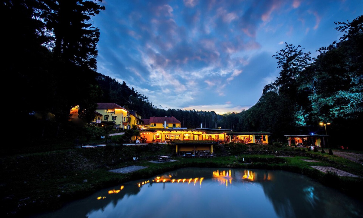 Hillscheid Hotel | Hotel Hüttenmühle