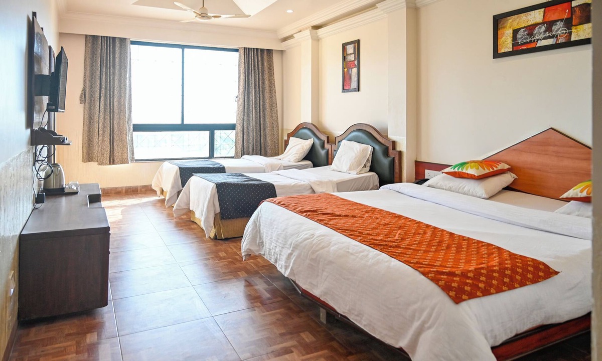 Chikhaldara Hotel | Hotel Harshawardhan