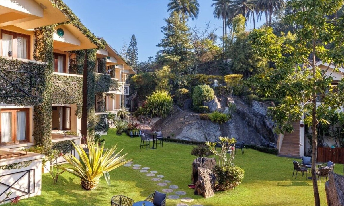 Mount Abu Hotel | Hotel Hilltone