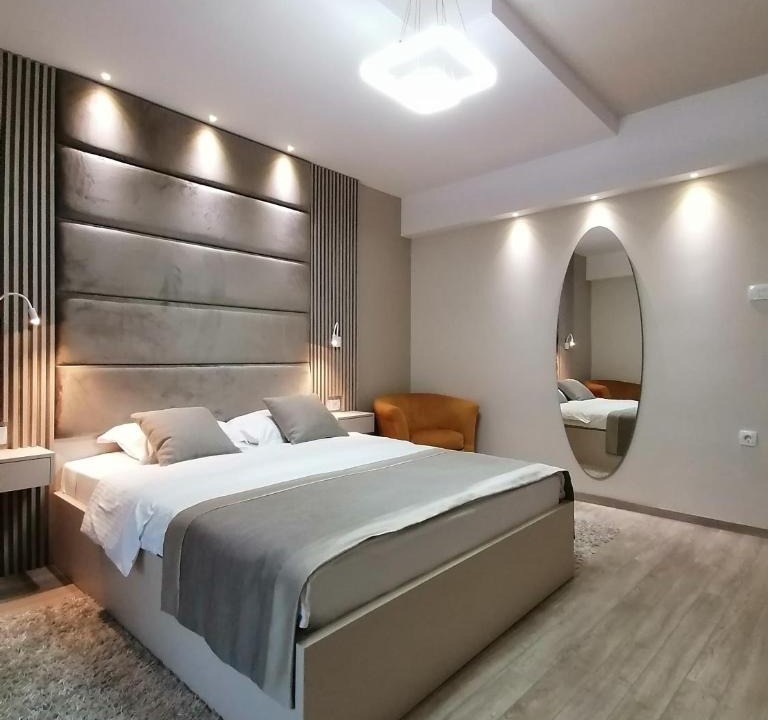 Podgorica Hotel | Hotel Holiday