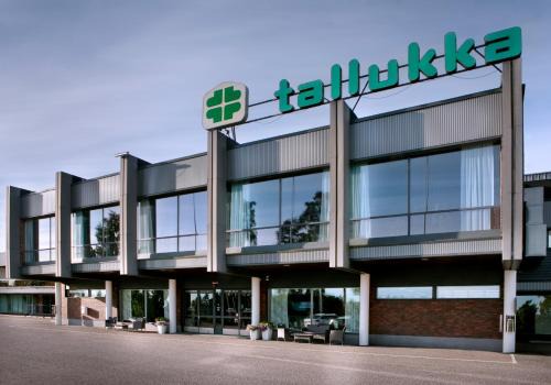 Vaaksy Hotel | Hotel & Hostel Tallukka