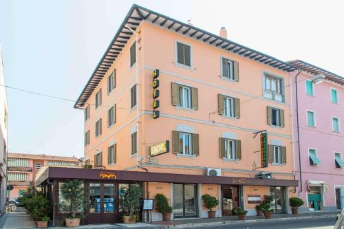 Cecina Hotel | Hotel Il Ponte