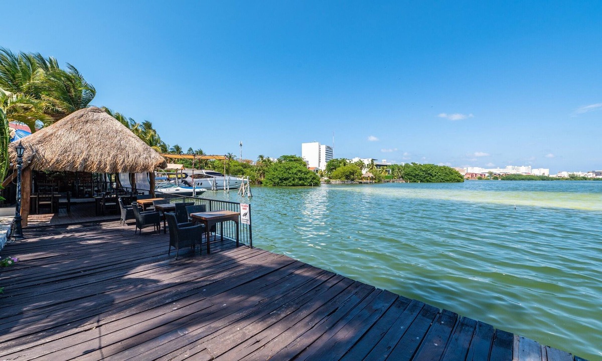 Punta Cancun Hotel | Hotel Imperial Laguna Faranda