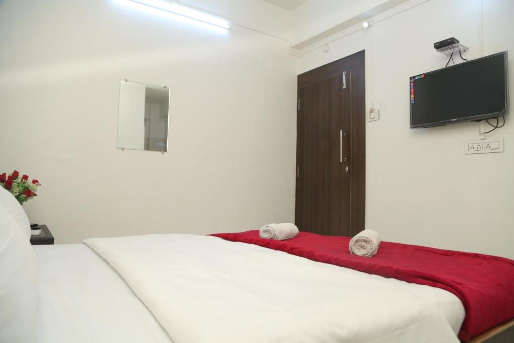 Satara House | Hotel Jagdamba