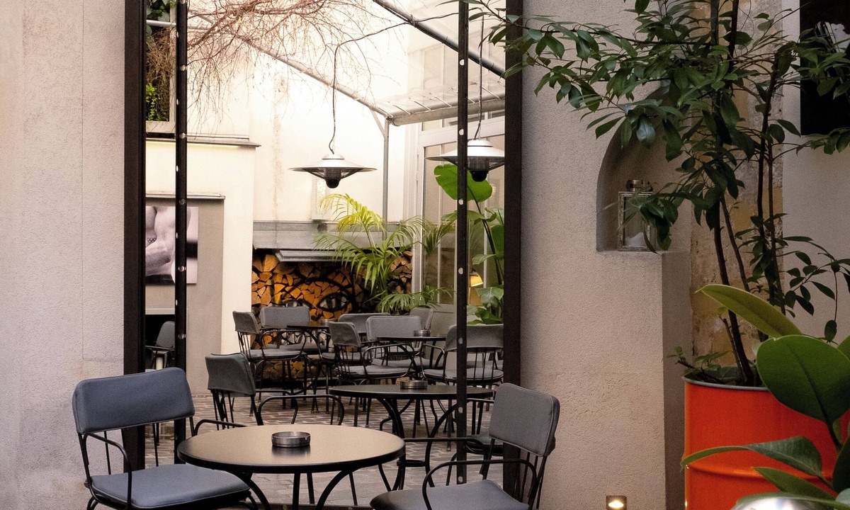 3rd Arrondissement Hotel | Hotel Jules & Jim