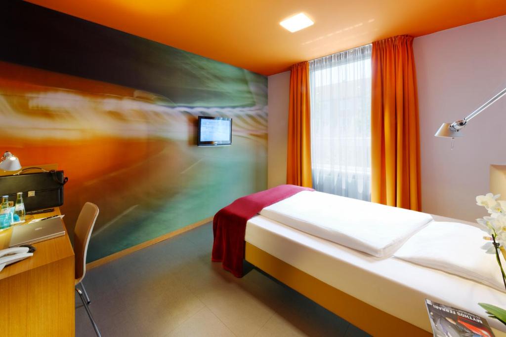Milbertshofen Hotel | Hotel Königstein
