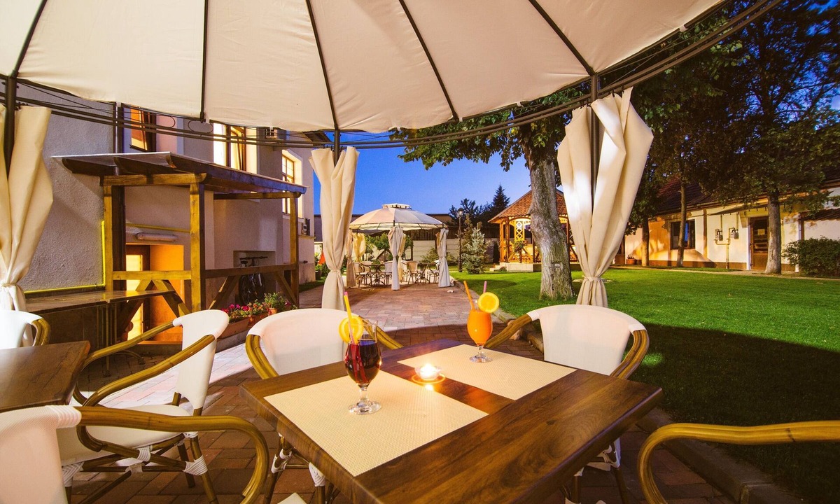 Sebes Hotel | Hotel Karlhof