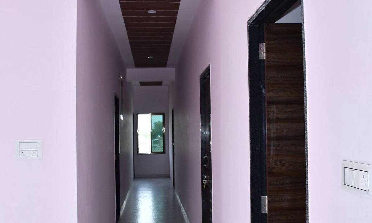 Shri Madhopur Hotel | Hotel Khatushyamji