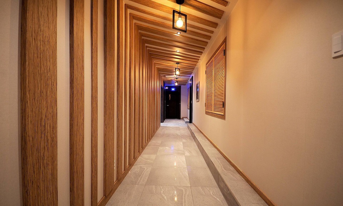 Dongnae District Hotel | Hotel King