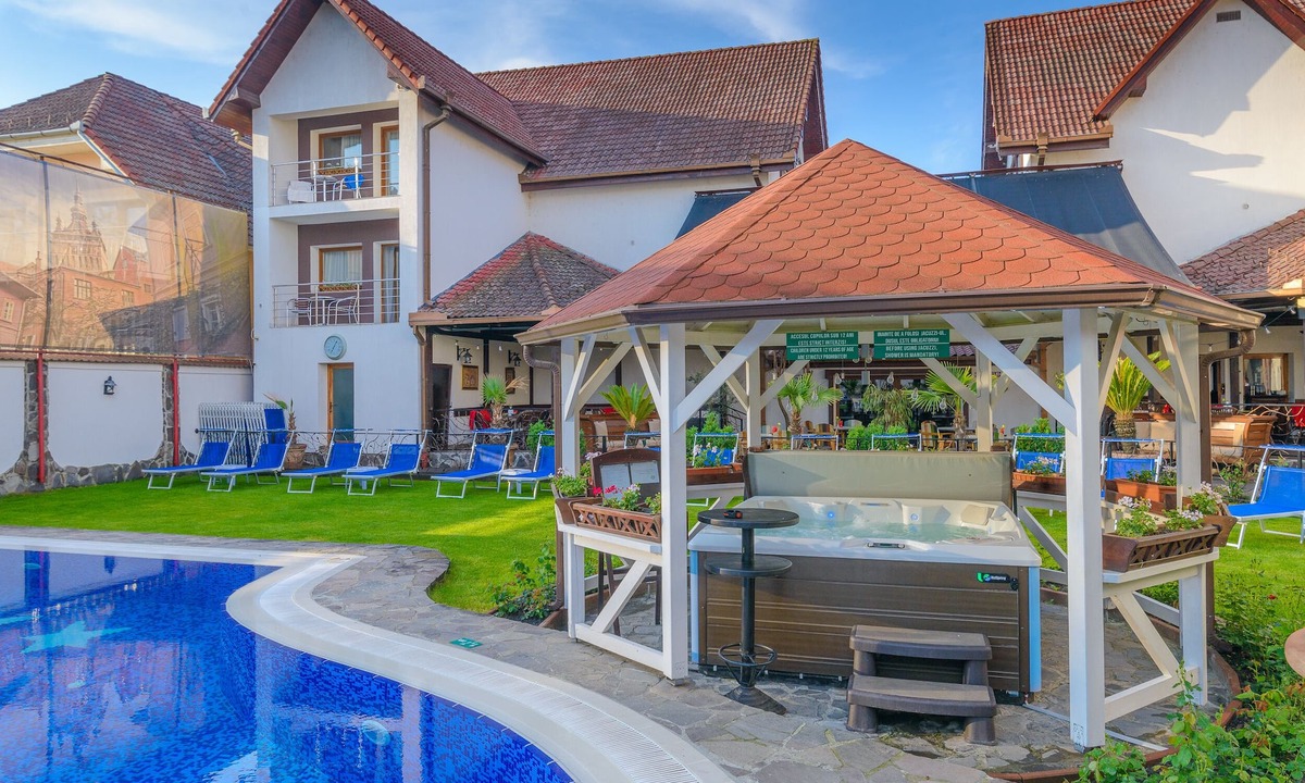 Sighisoara Hotel | Hotel Korona