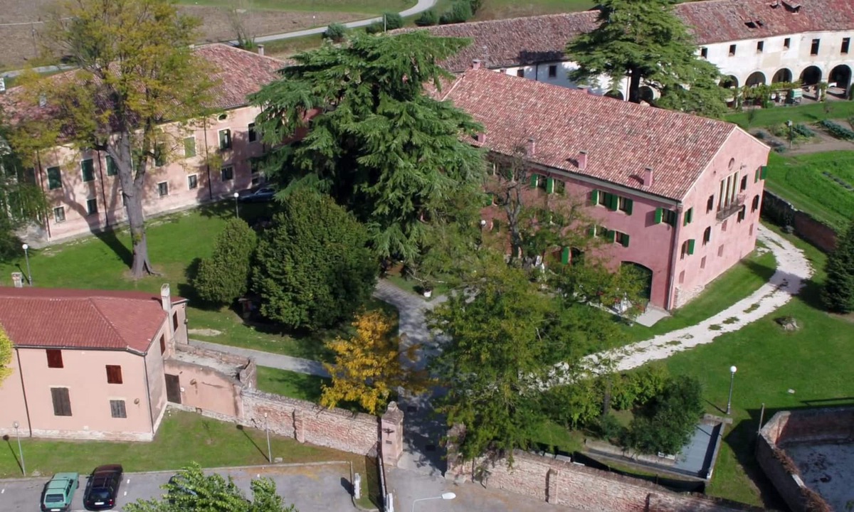 Correzzola Hotel | Hotel La Corte