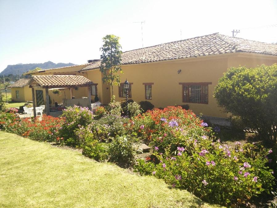 Tabio Hotel | Hotel La Franchesca