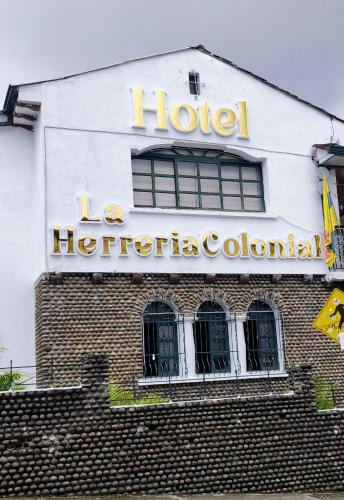 Popayan Hotel | Hotel La Herreria Colonial