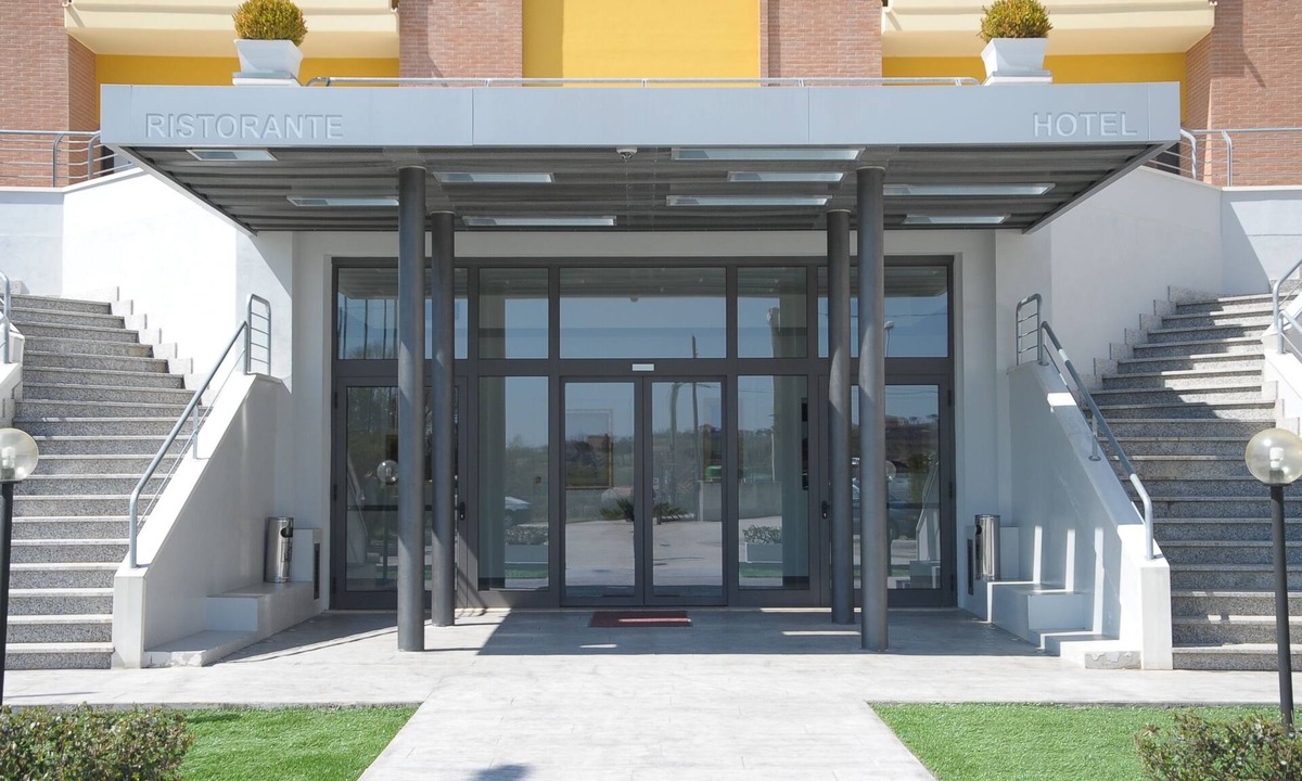 Ripalimosani Hotel | Hotel La Tavernetta