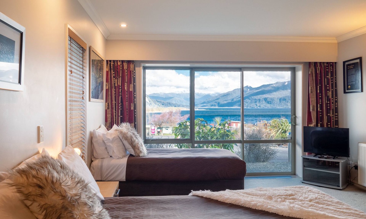 Moana Hotel | Hotel Lake Brunner