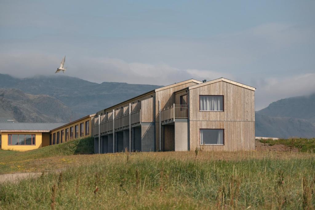 Stadarstadur House | Hotel Langaholt