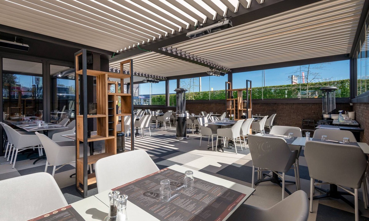 Naninne Hotel | Hotel Le 830