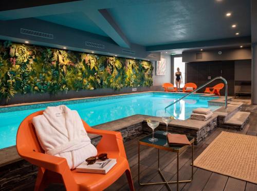 Chambery Hotel | Hotel le Cinq Hyper - Centre