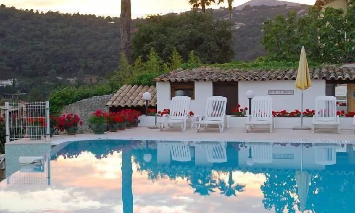 Saint-Paul-de-Vence Hotel | Hotel Le Hameau
