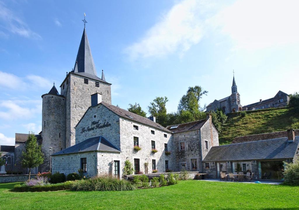 Celles Hotel | Hotel Le Saint Hadelin