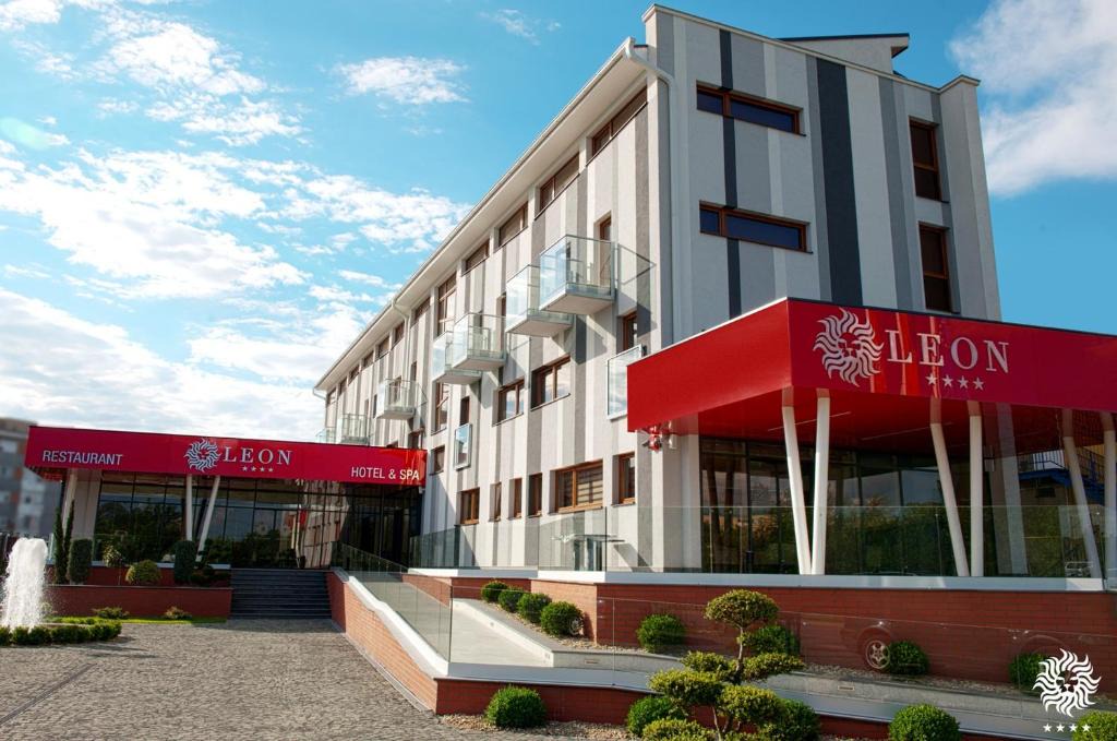 Arad Hotel | Hotel Leon & Spa