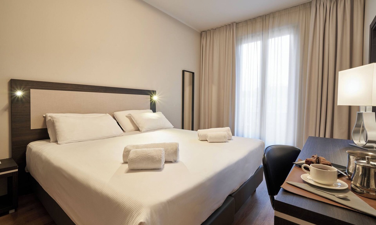 Santa Maria Novella Hotel | Hotel Leonardo Da Vinci