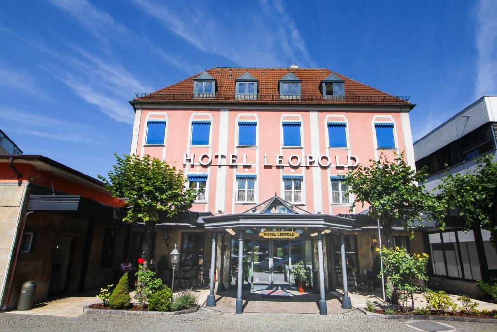 Munchner Freiheit Hotel | Hotel Leopold