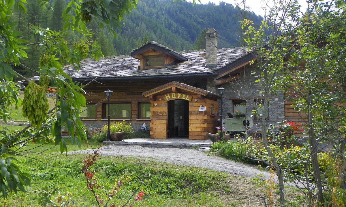 La Thuile Hotel | Hotel Les Granges