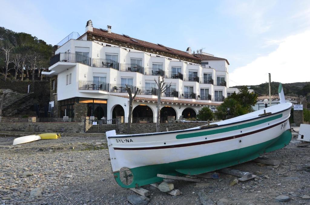 Cadaques Hotel | Hotel Llane Petit