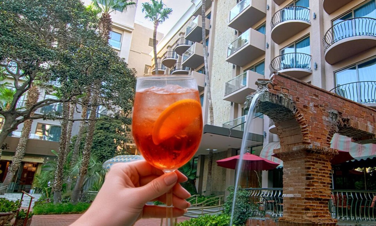 Zona Rio Hotel | Hotel Lucerna Tijuana