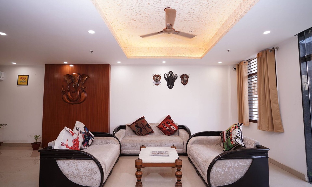 Noida Hotel | Hotel Lyf Corporate Suites Noida Sec-56