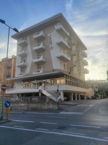 Marina Centro Hotel | Hotel Madrid