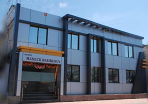 Ooty Hotel | Hotel Maneck Residency