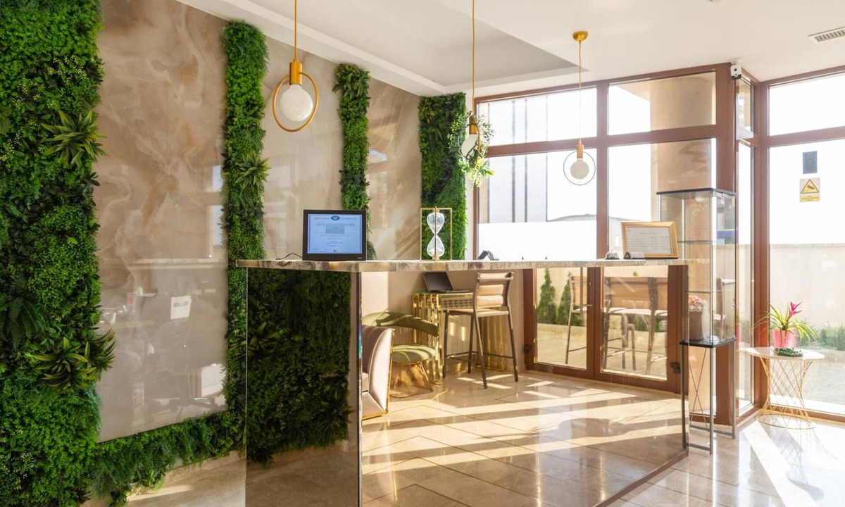 Mamaia-Sat Hotel | Hotel Manor