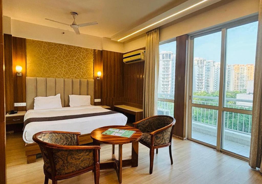 Mohangarh Apartment | Hotel Maple Tree , Gomtinagar Extension , Lucknow