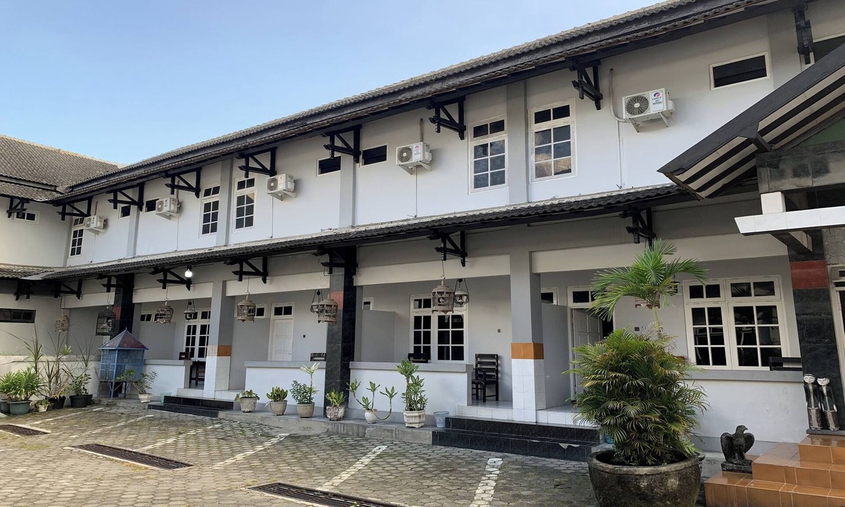 Klaten Selatan Hotel | Hotel Merak Indah