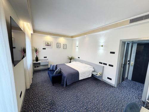 Rione San Maurizio Hotel | Hotel Michelangelo
