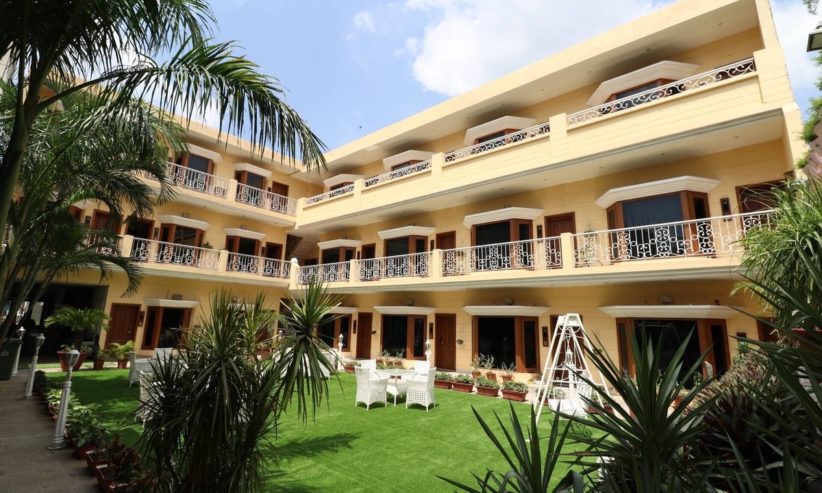 Patiala Hotel | Hotel Mohan Continental